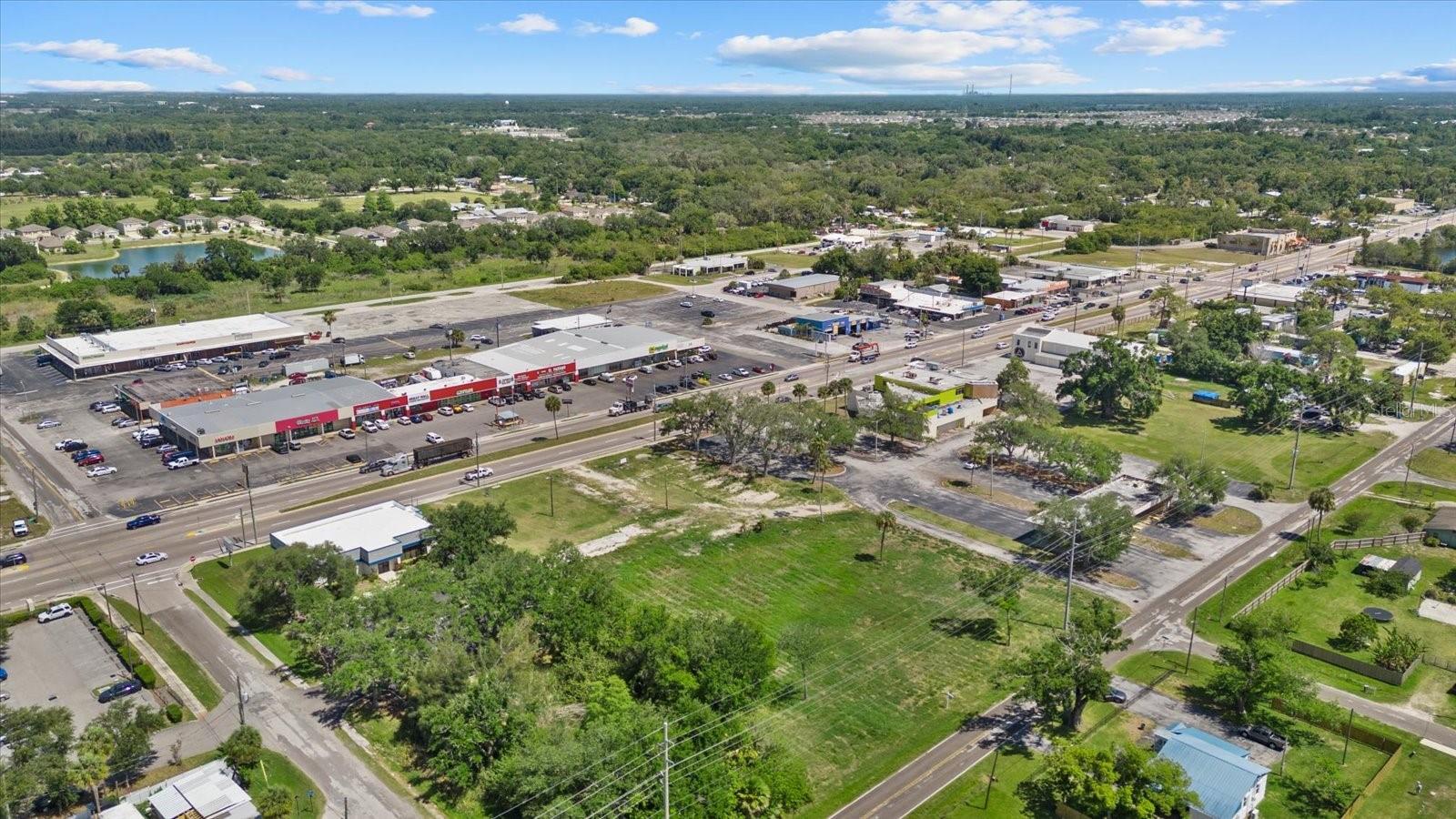 610 N US HIGHWAY 41