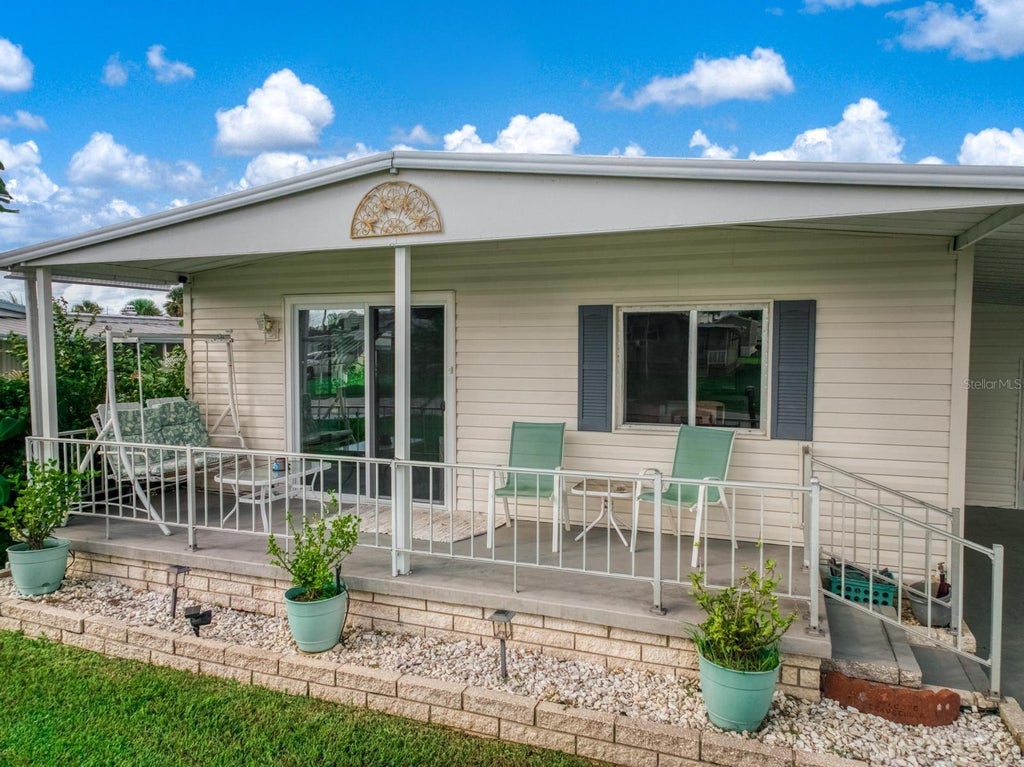 Photo of 2024 E Robin Avenue, Sebring, FL 33870 (MLS # P4940153)
