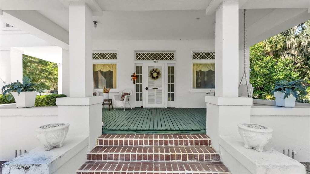 Photo of 1095 S Broadway Avenue, Bartow, FL 33830 (MLS # L4965884)