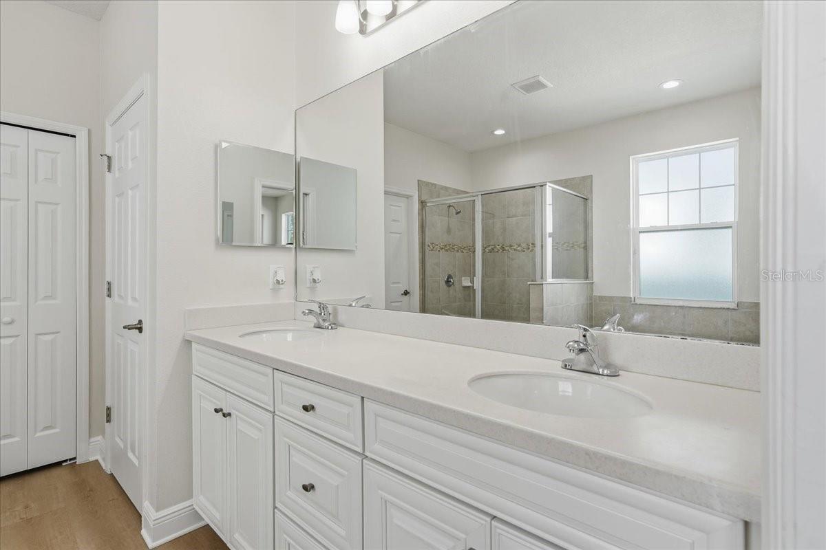 5118 COASTAL SCENE DRIVE
