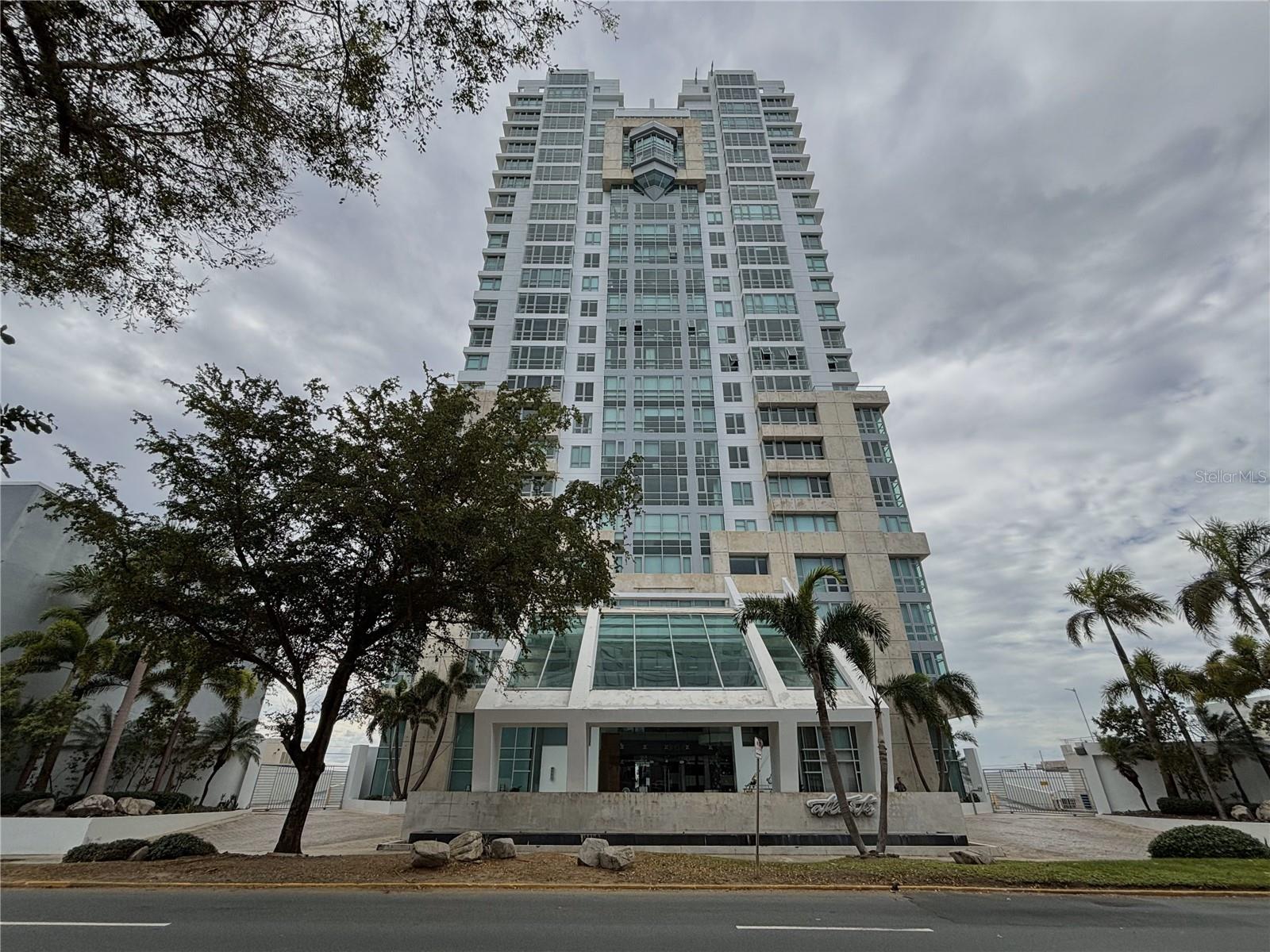 ATLANTIS CONDOMINIUM - Residential Lease