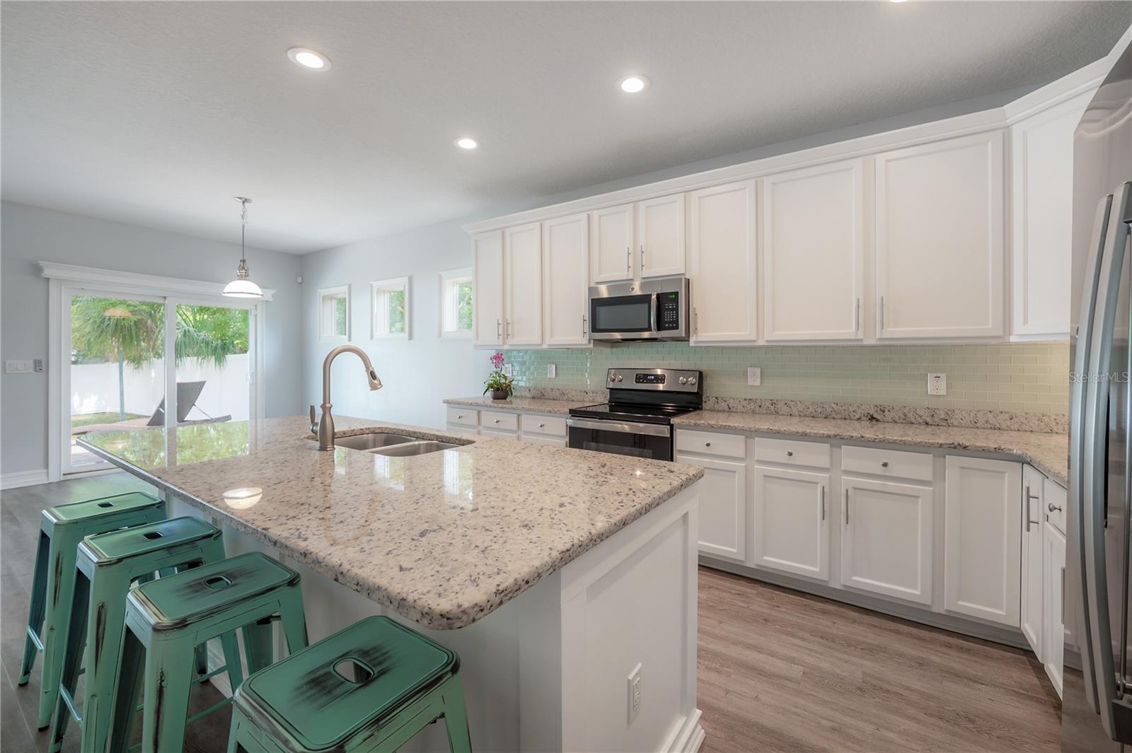 HAGLE SUB - Residential Lease