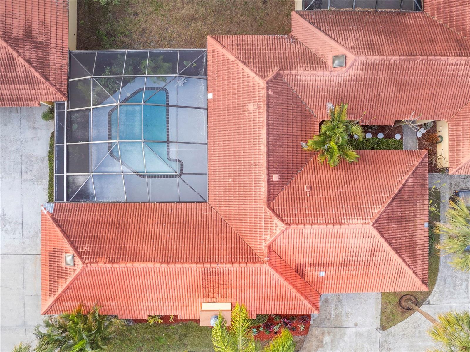 ISLAND CLUB AT ROSEMONT CONDO - Residential