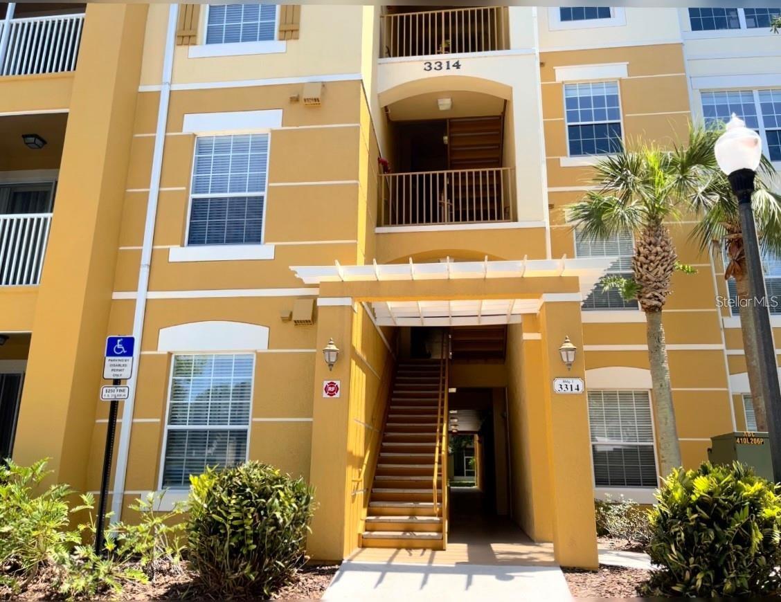 STONEBRIDGE RESERVE CONDO PH 1 - Residential Lease