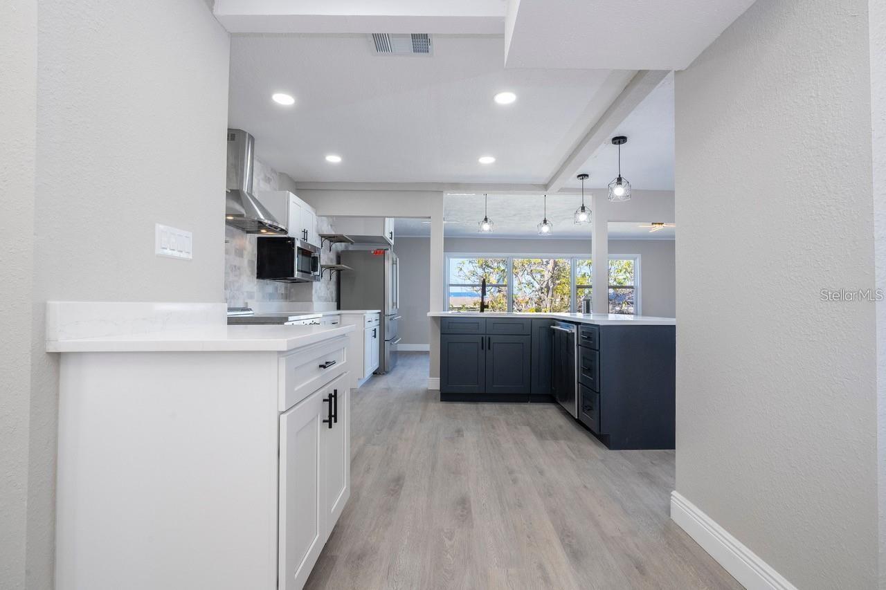 BAHIA SHORES 4TH ADD - Residential