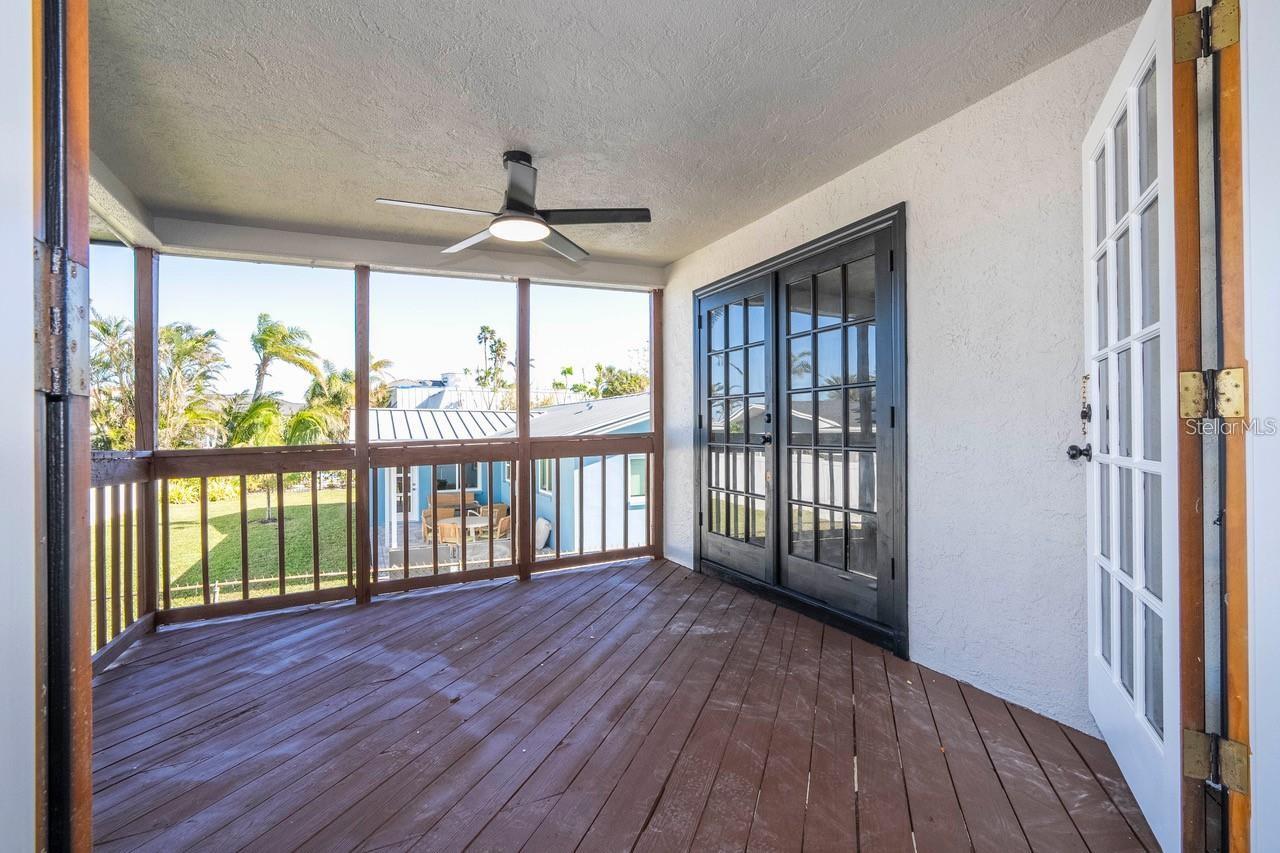 BAHIA SHORES 4TH ADD - Residential