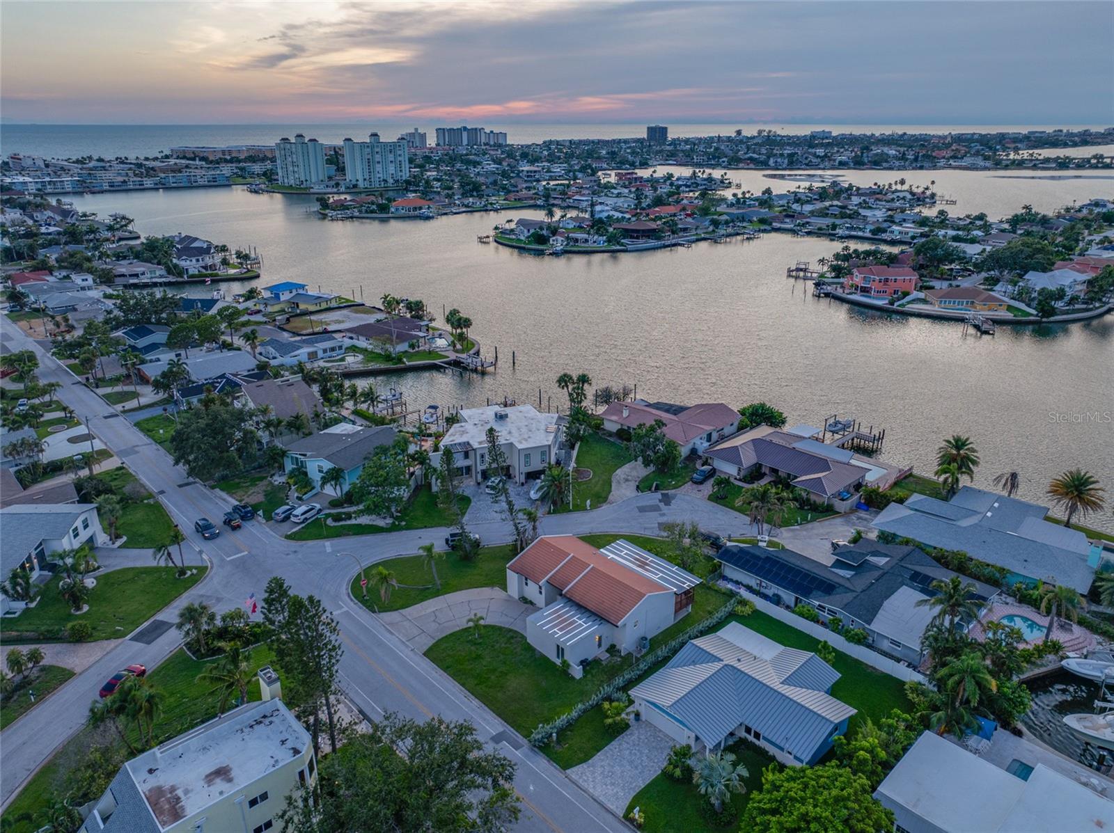 BAHIA SHORES 4TH ADD - Residential