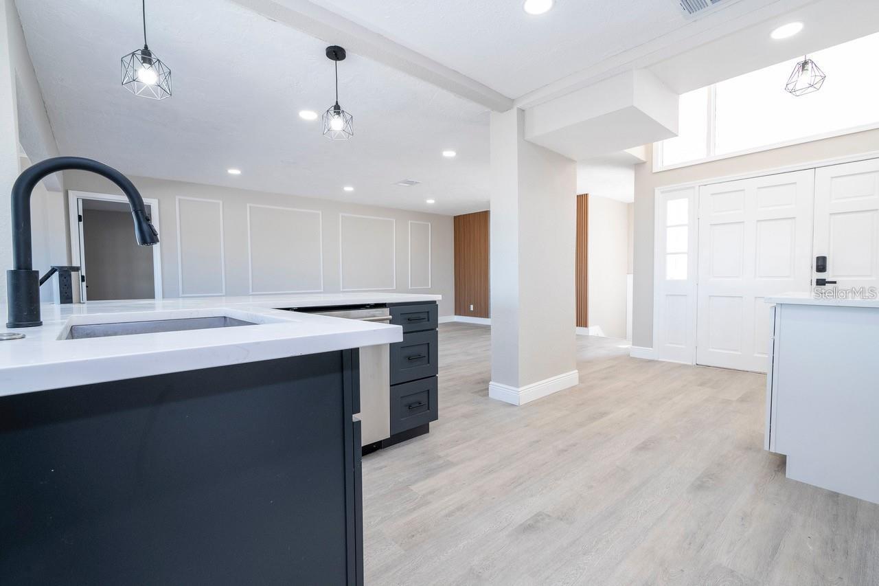 BAHIA SHORES 4TH ADD - Residential