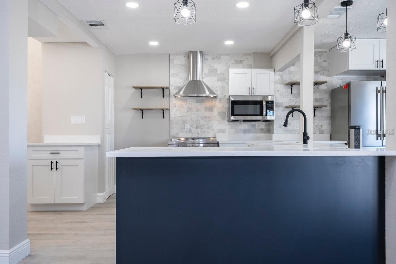 BAHIA SHORES 4TH ADD - Residential