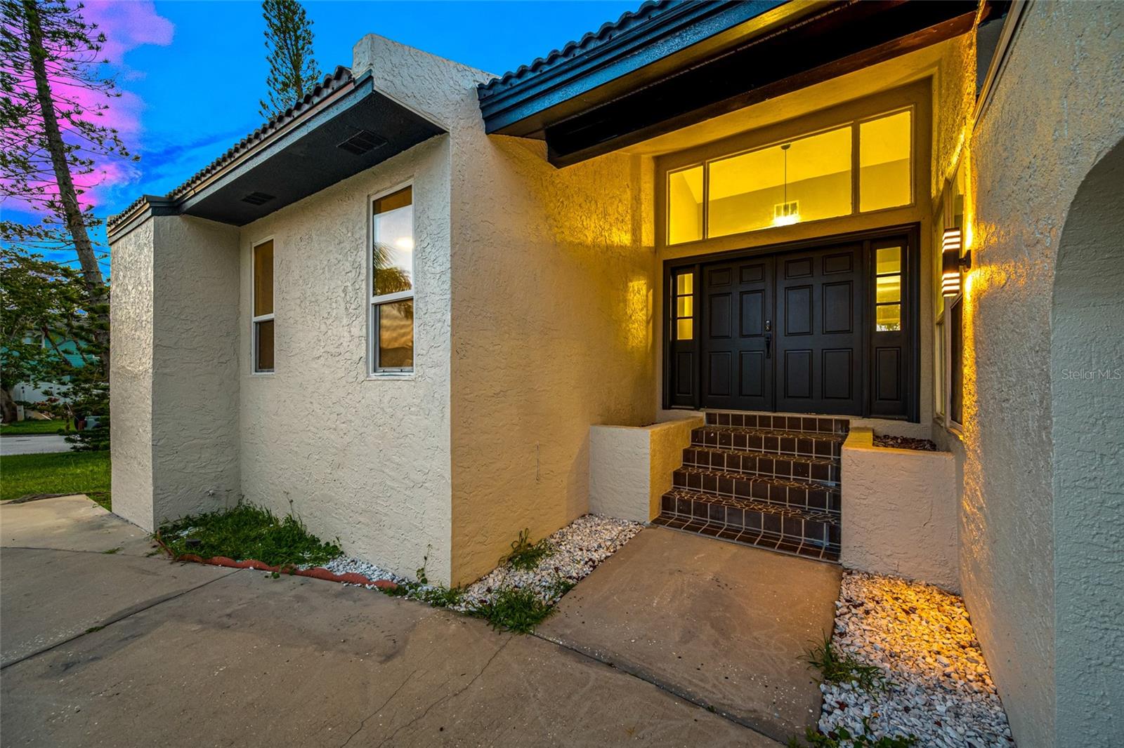 BAHIA SHORES 4TH ADD - Residential