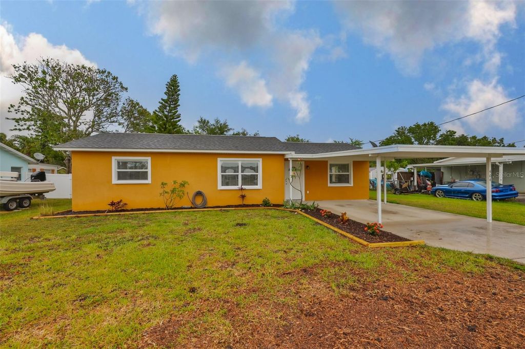 Photo of 404 12th Street SW, Ruskin, FL 33570 (MLS # TB8385284)