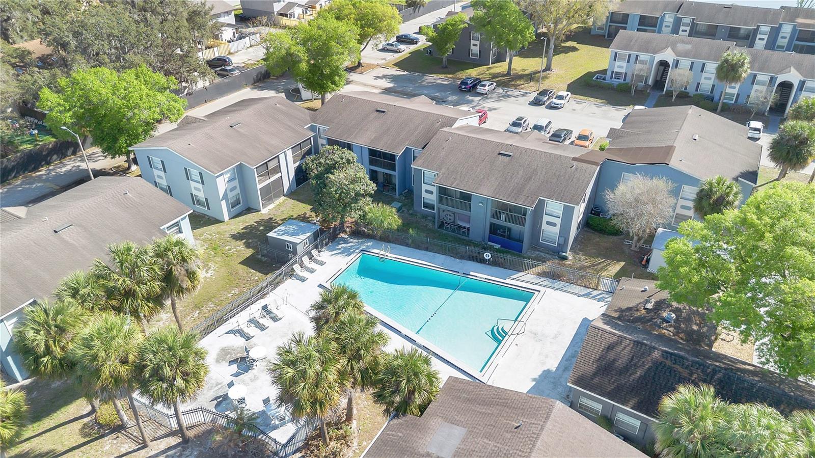 WINDMILL POINT CONDO - Residential