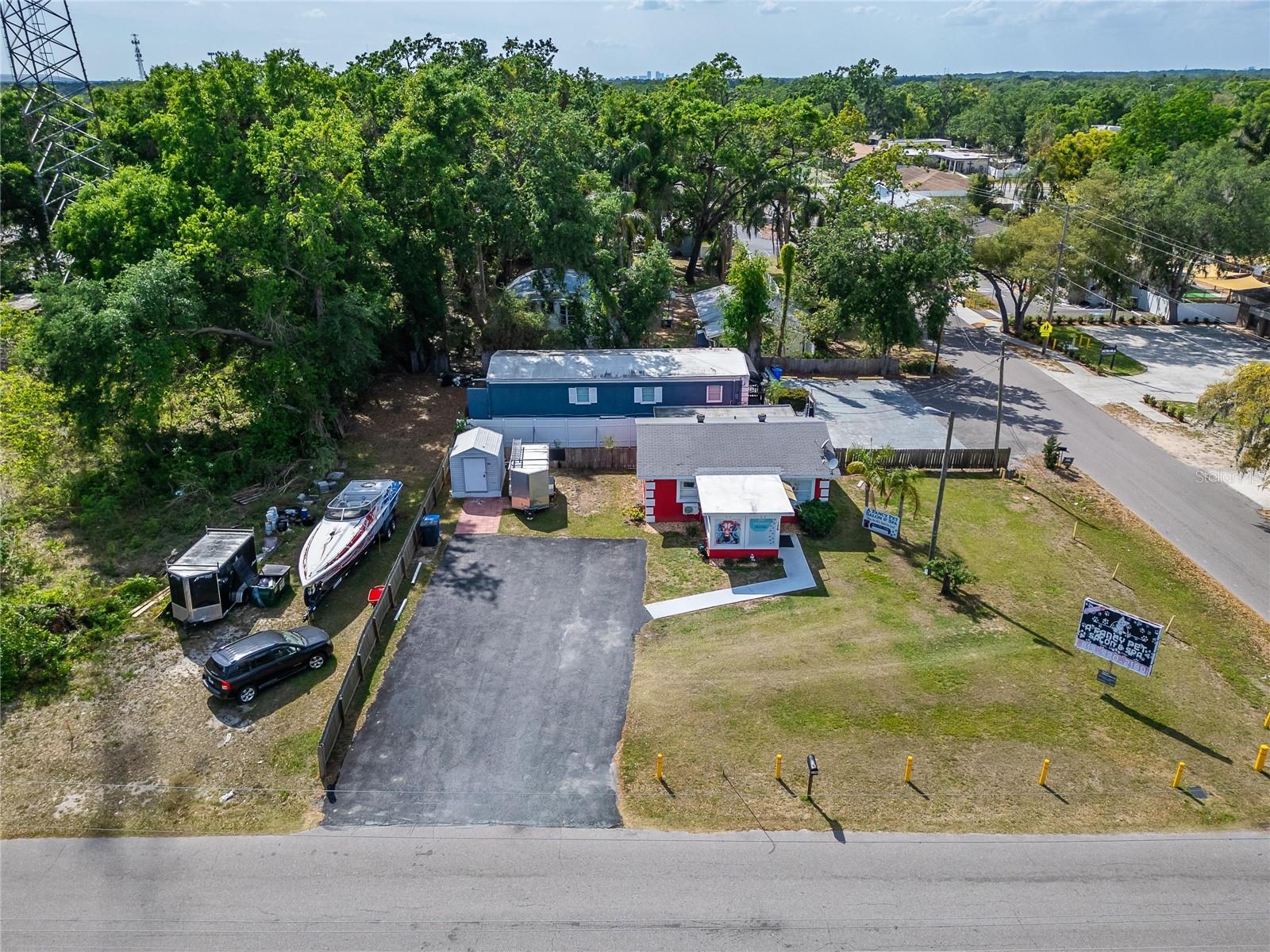 KINGSWAY POULTRY COLONY UNIT N - Residential