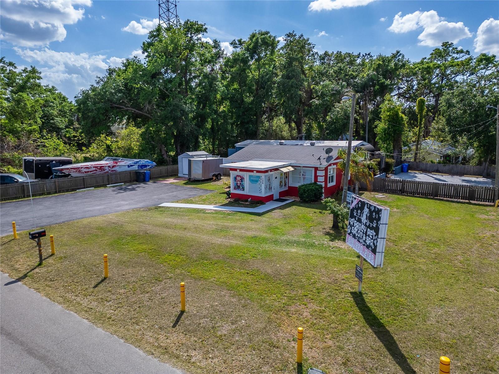 KINGSWAY POULTRY COLONY UNIT N - Residential