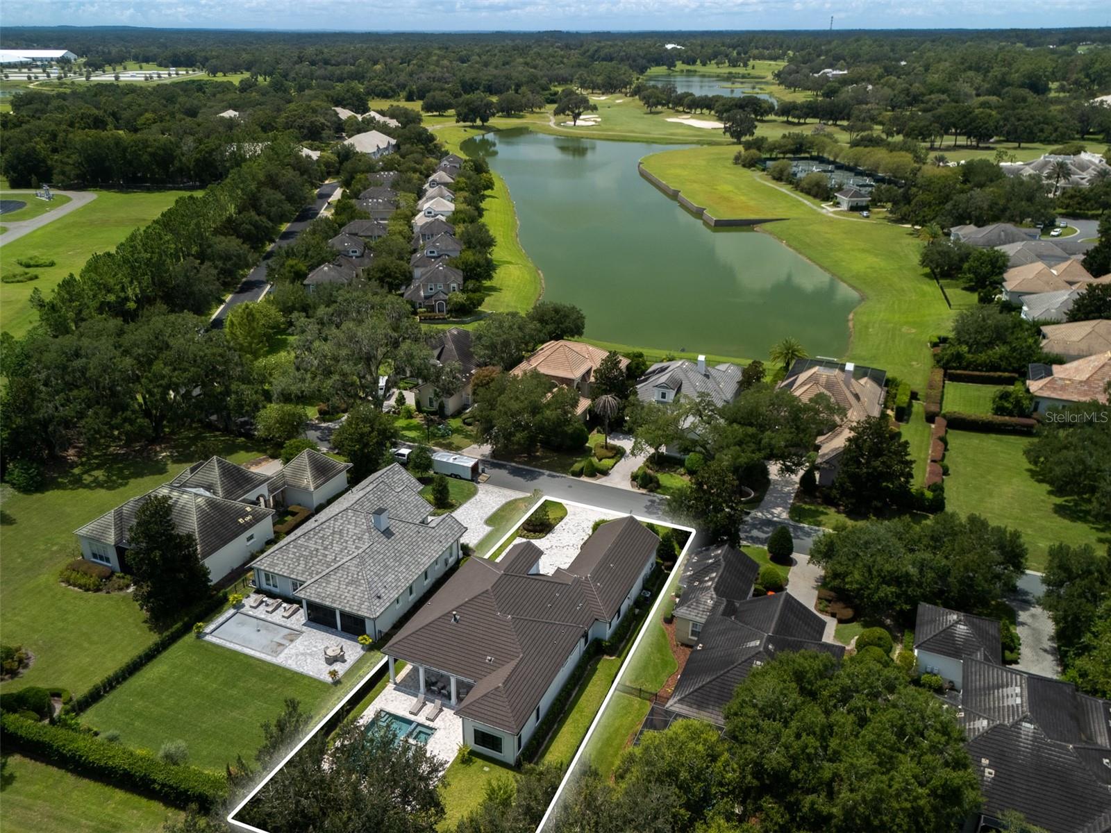 GOLDEN OCALA - Residential
