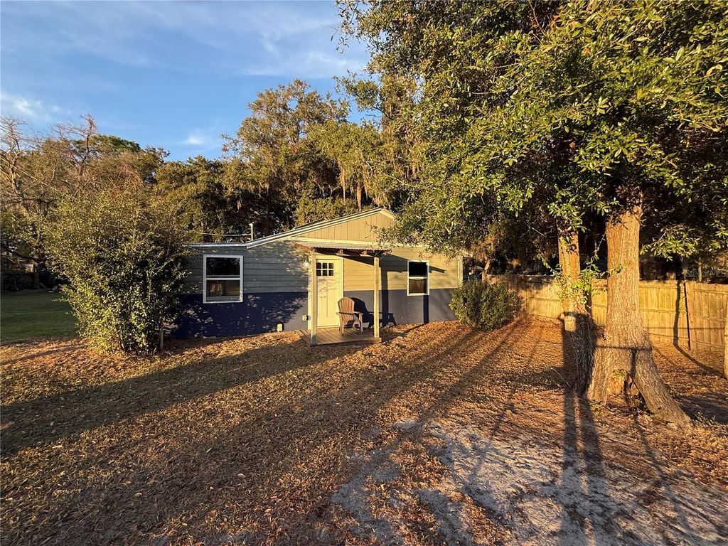 Photo of 19071 NE 30th Street, Williston, FL 32696 (MLS # O6367396)