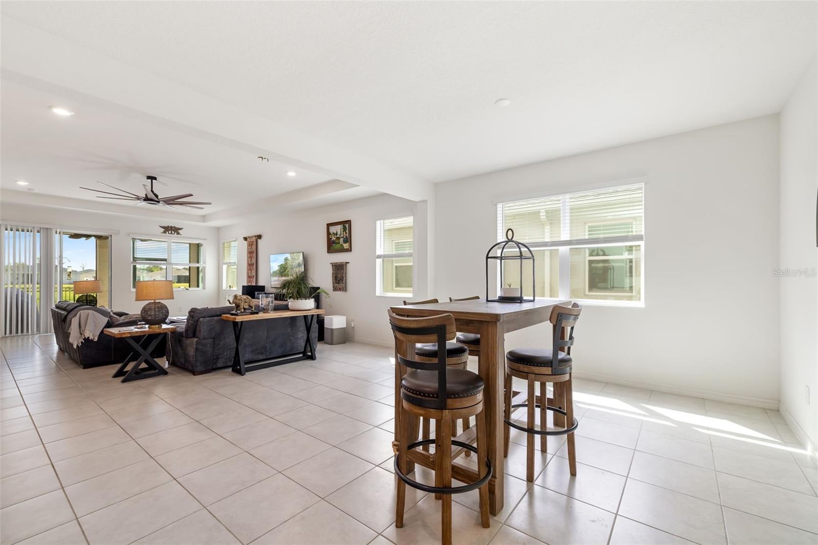 GRADY POINTE - Residential