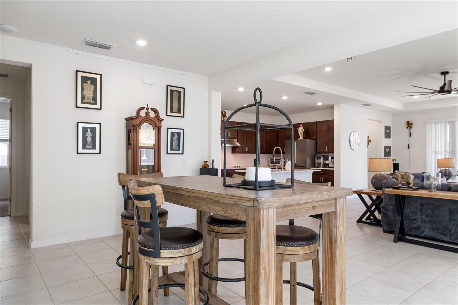 GRADY POINTE - Residential