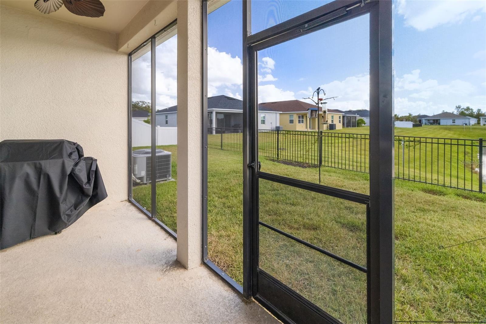 GRADY POINTE - Residential
