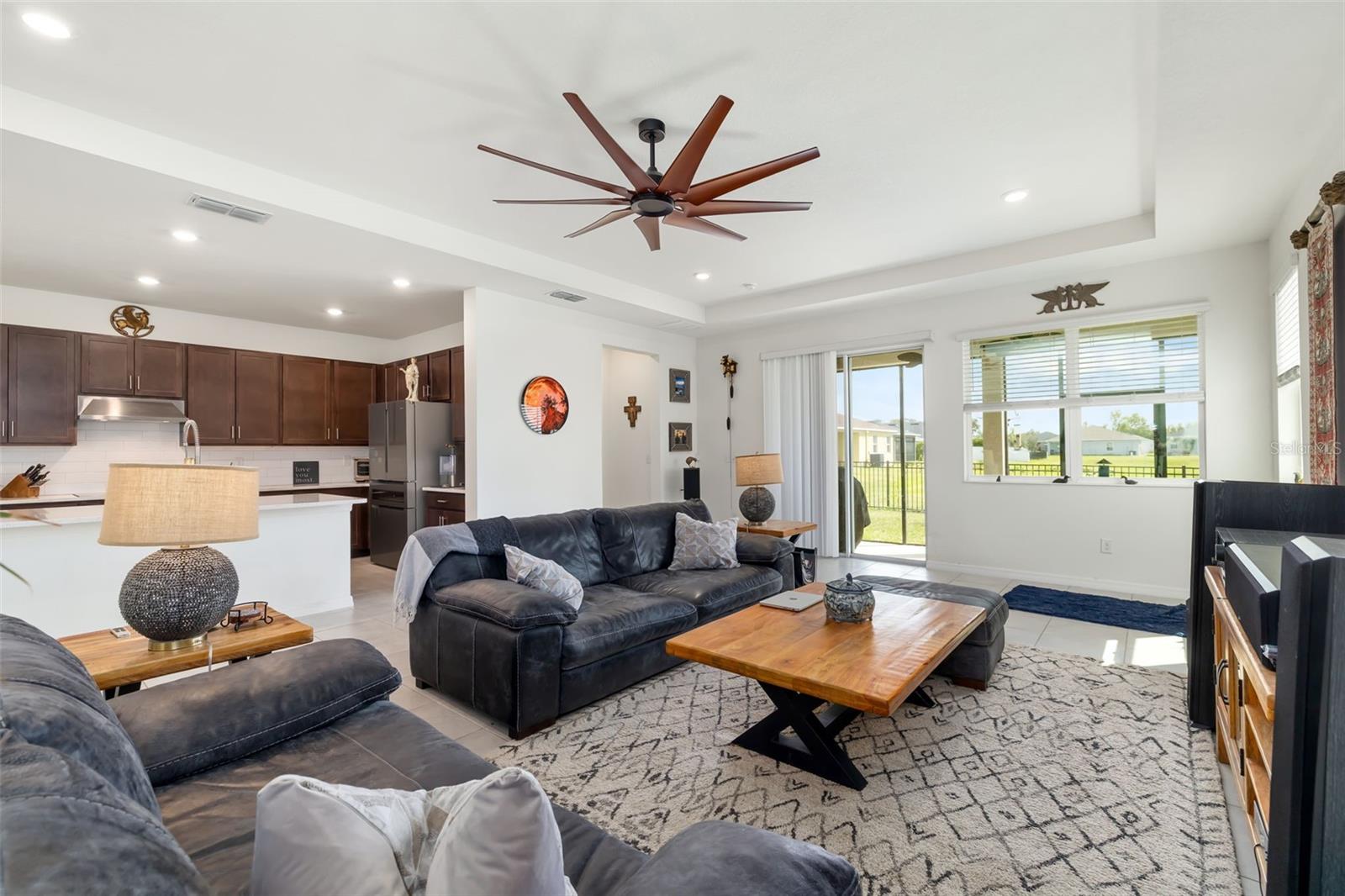 GRADY POINTE - Residential