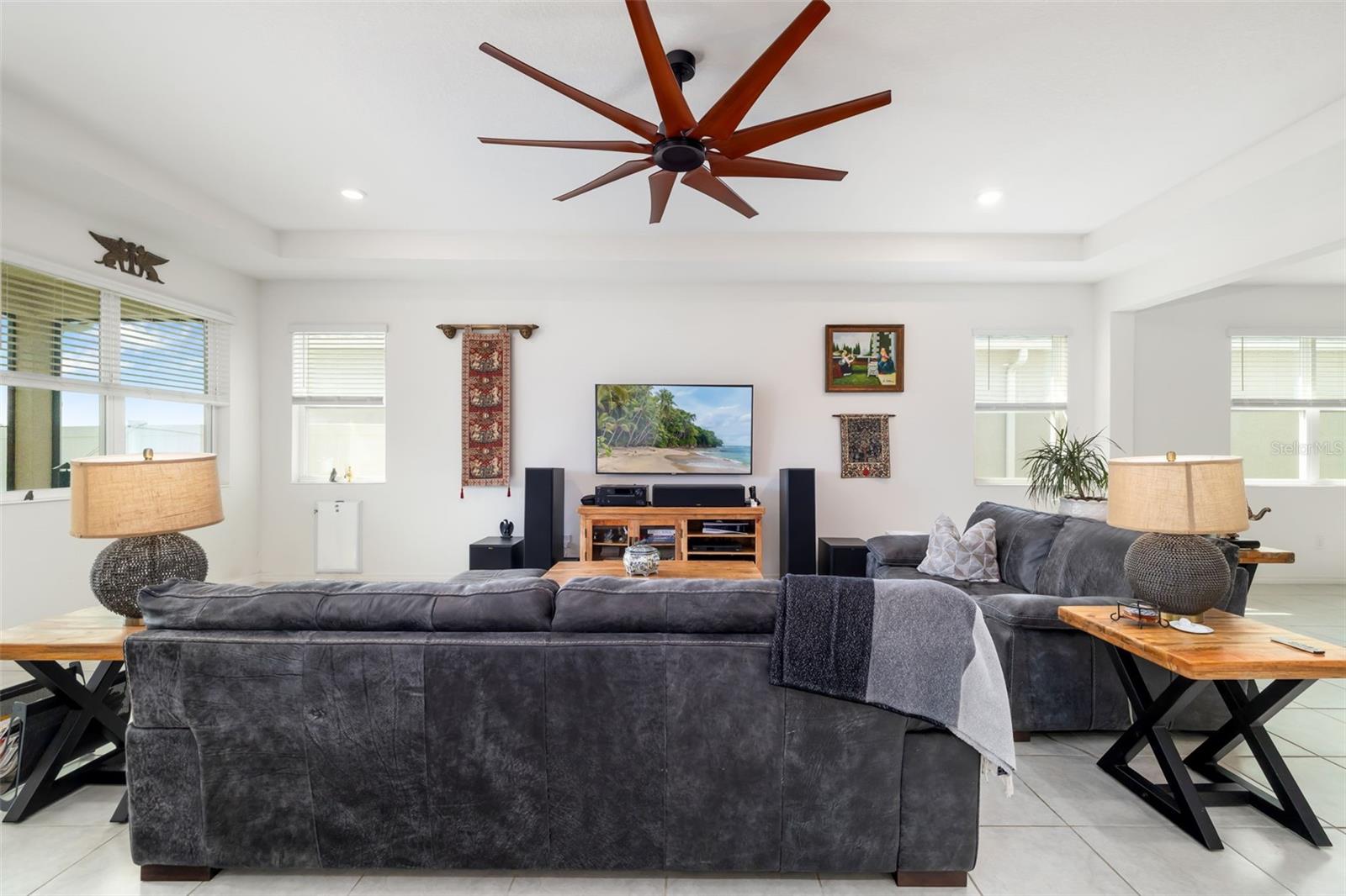GRADY POINTE - Residential