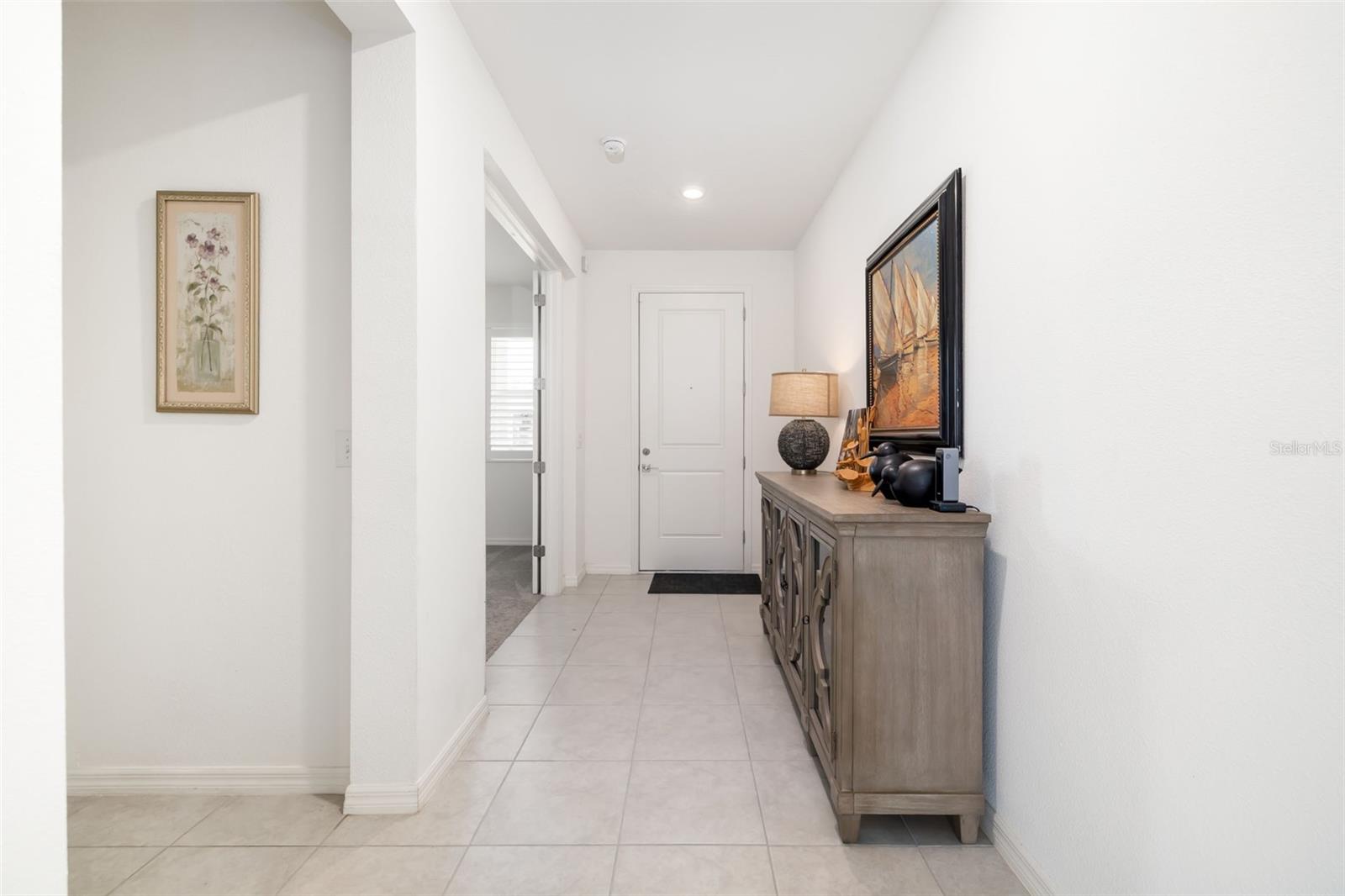 GRADY POINTE - Residential