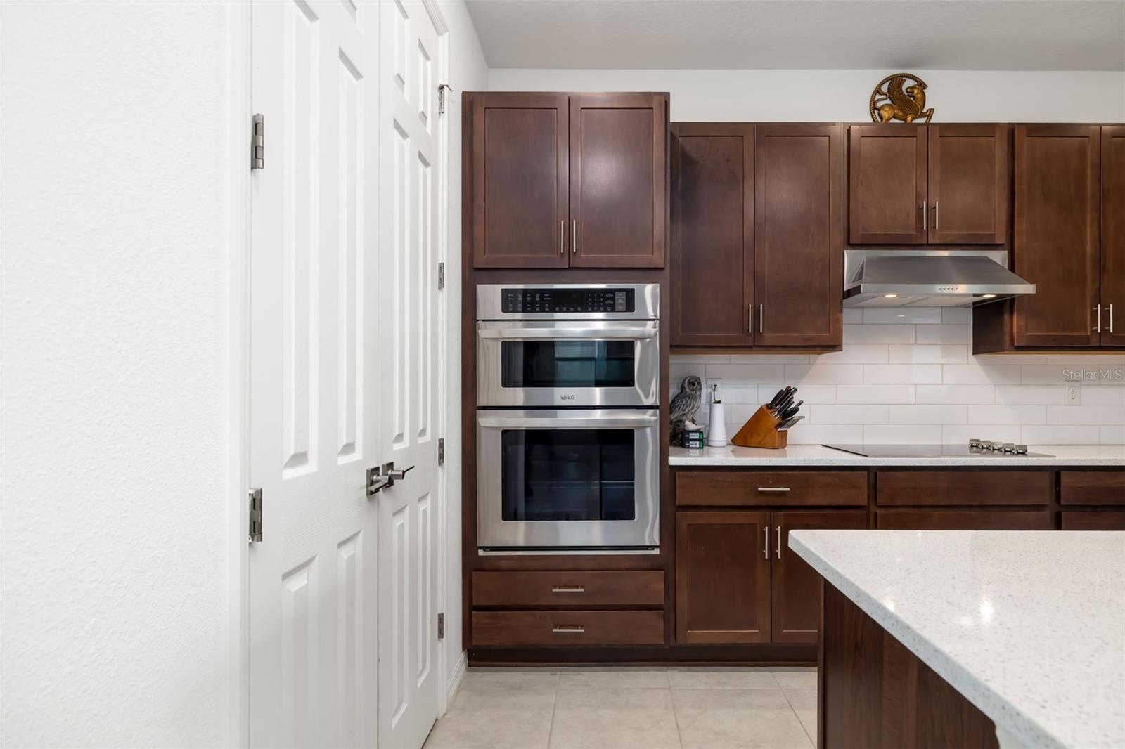 GRADY POINTE - Residential