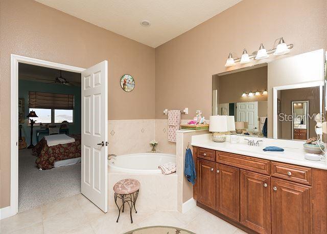 OCEAN HAMMOCK - Residential