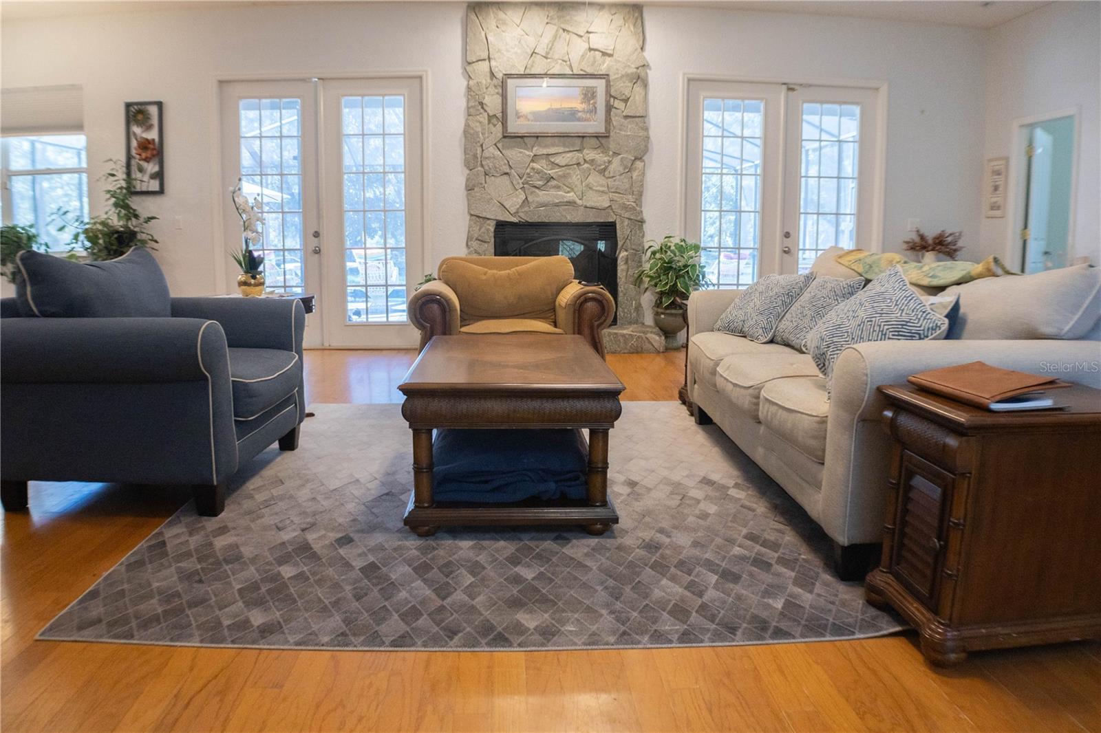 FLA SUNSHINE FARMETTES UN1 - Residential