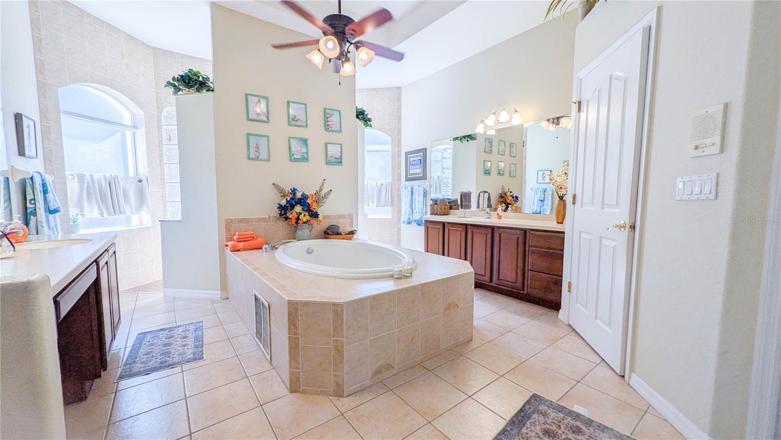 FLA SUNSHINE FARMETTES UN1 - Residential