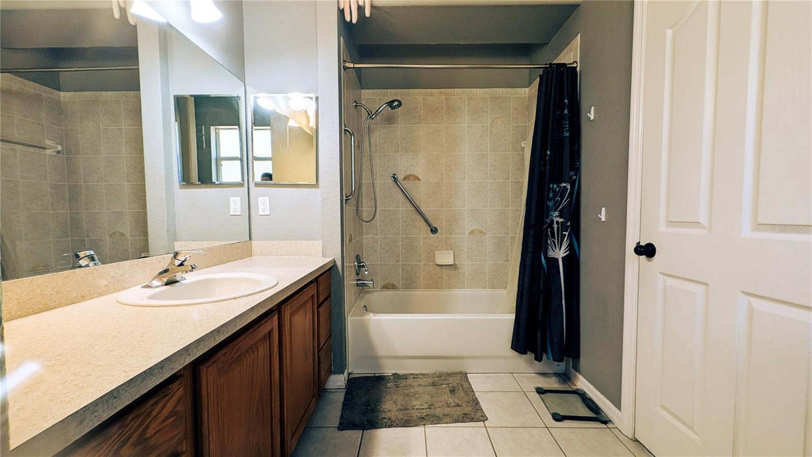 FLA SUNSHINE FARMETTES UN1 - Residential