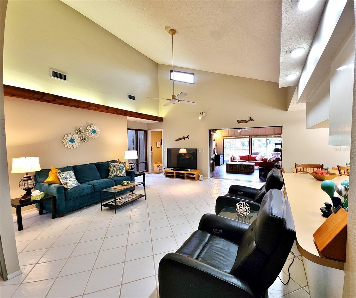 THE OAKS PH 4 - Residential