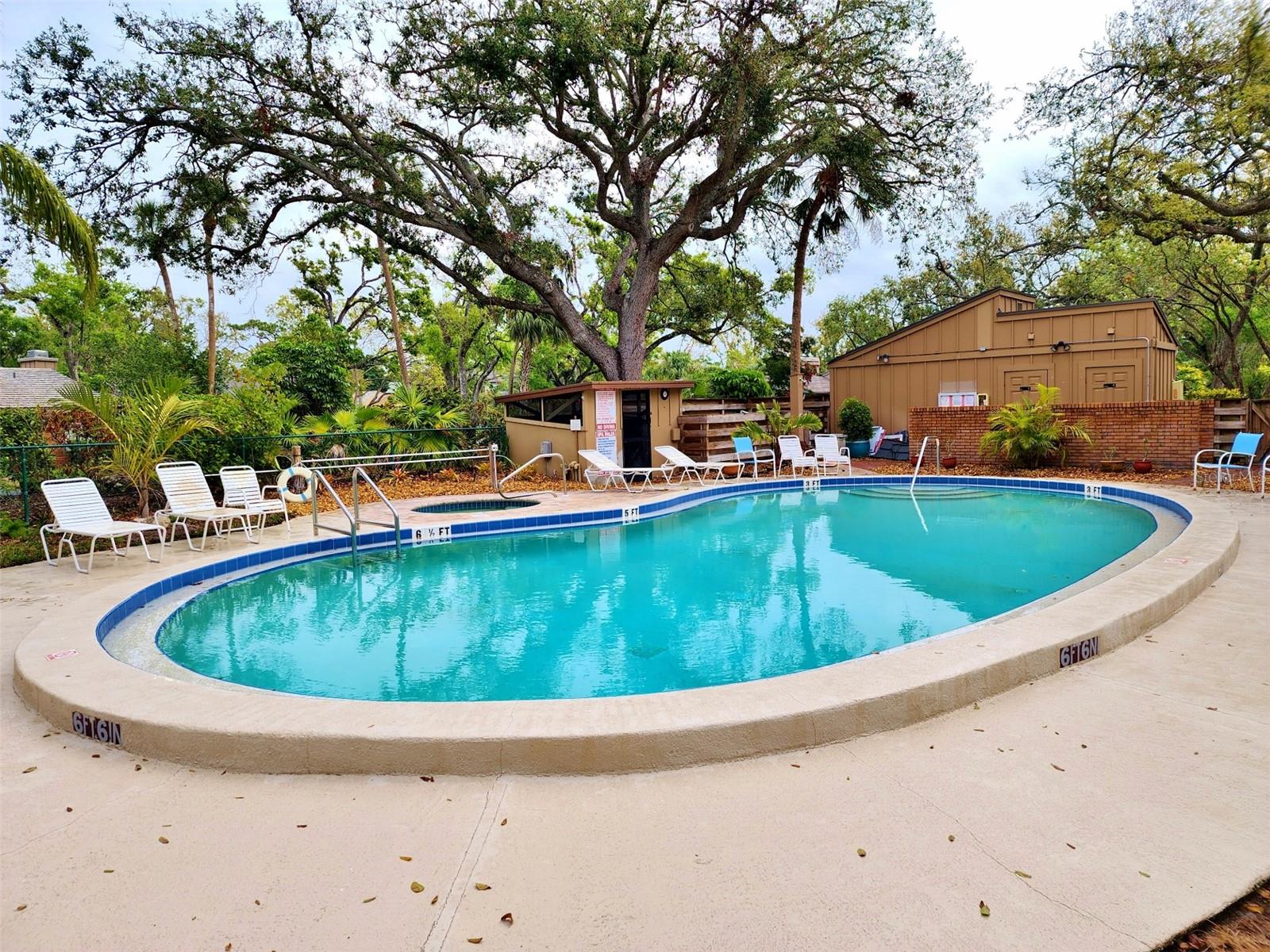 THE OAKS PH 4 - Residential