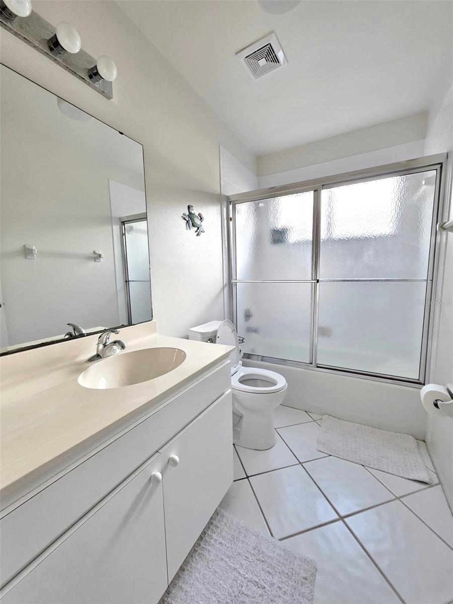 THE OAKS PH 4 - Residential