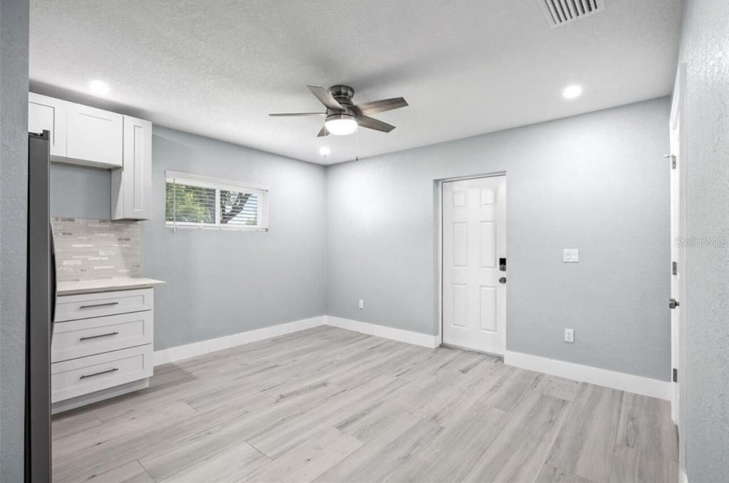 Photo of 817 W Bougainvillea Avenue, Tampa, FL 33612 (MLS # O6447656)