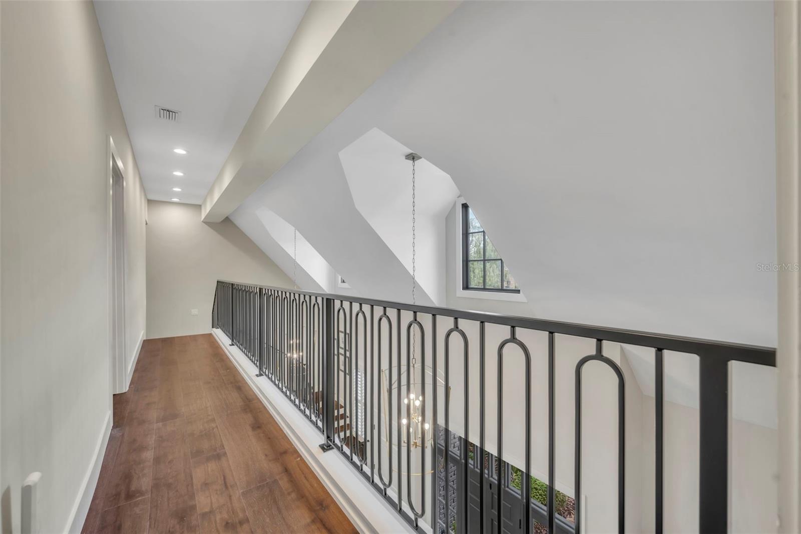 CINNAMON SHORES - Residential