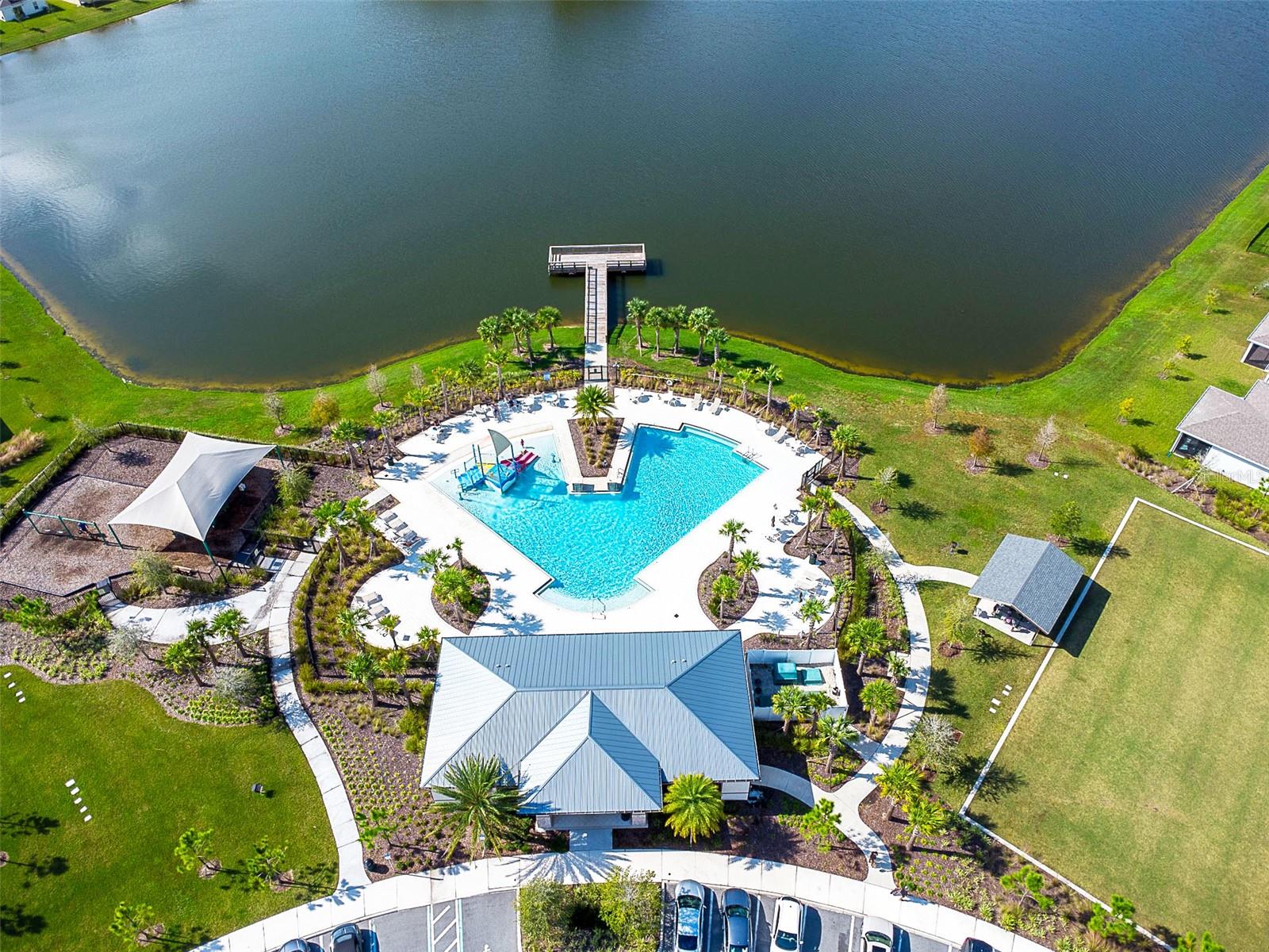 4963 ROYAL POINT AVENUE