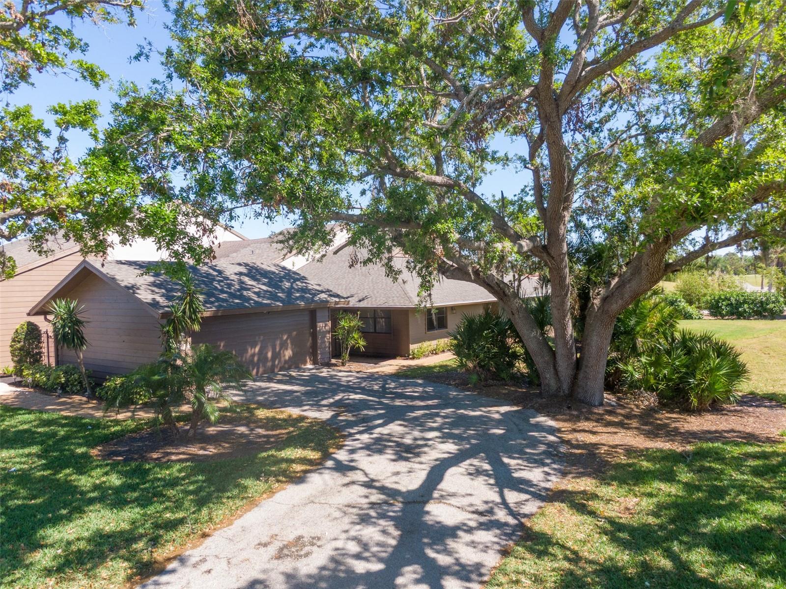 5604 DORAL DRIVE
