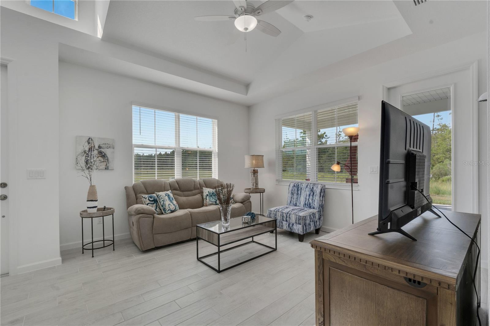 LATITUDE/DAYTONA BEACH PH 5 - Residential