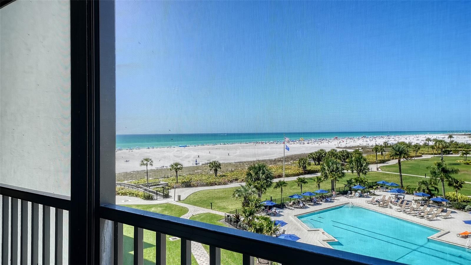 GULF & BAY CLUB PH 1 - Residential