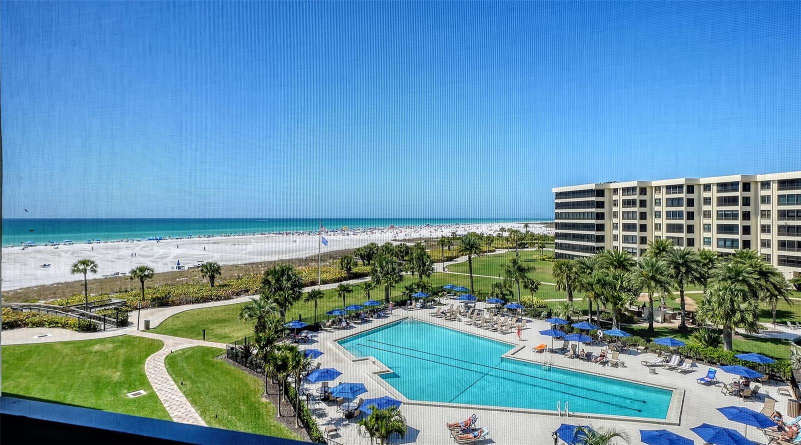 GULF & BAY CLUB PH 1 - Residential