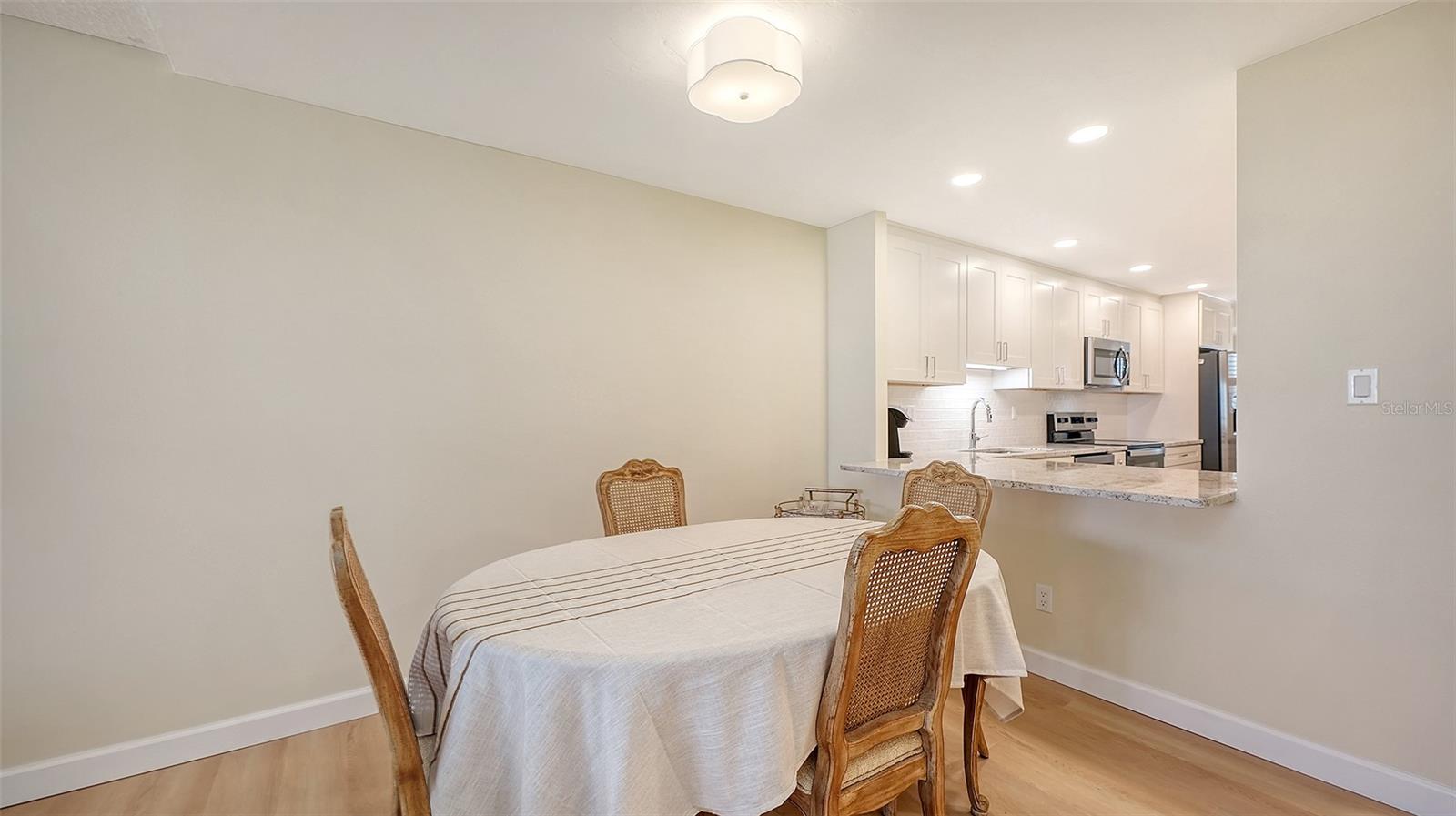 GULF & BAY CLUB PH 1 - Residential