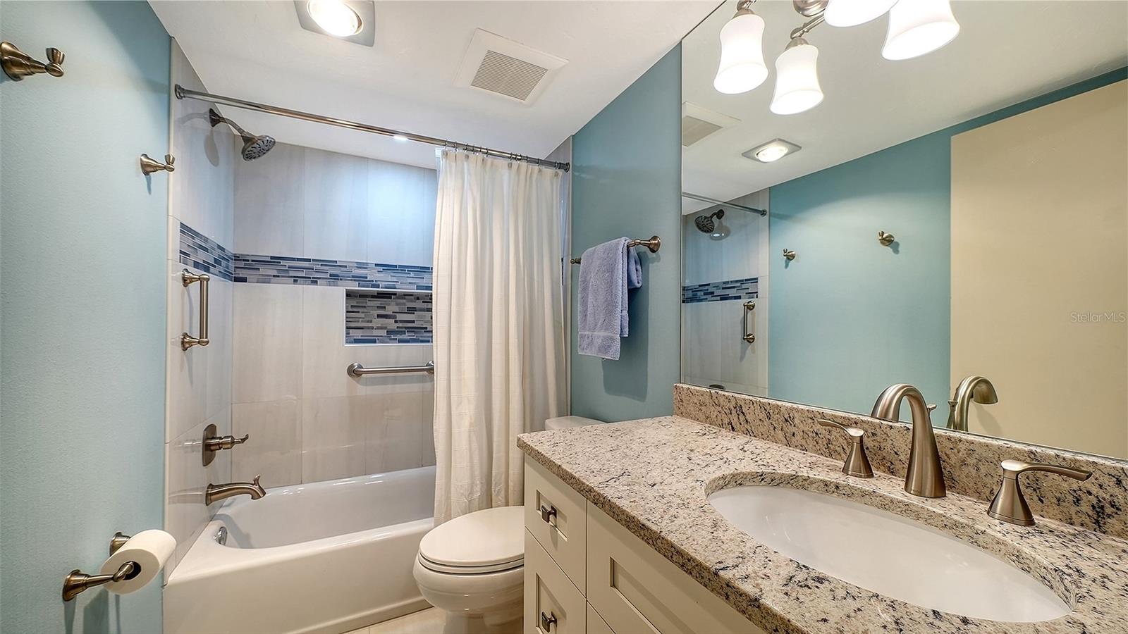 GULF & BAY CLUB PH 1 - Residential