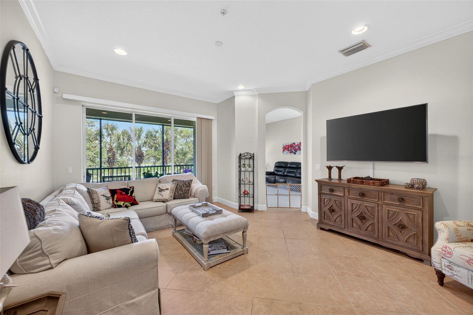 8229 MIRAMAR WAY 204, LAKEWOOD RANCH, FL, 34202 4 8229 MIRAMAR WAY 204