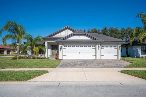 A home in AUBURNDALE