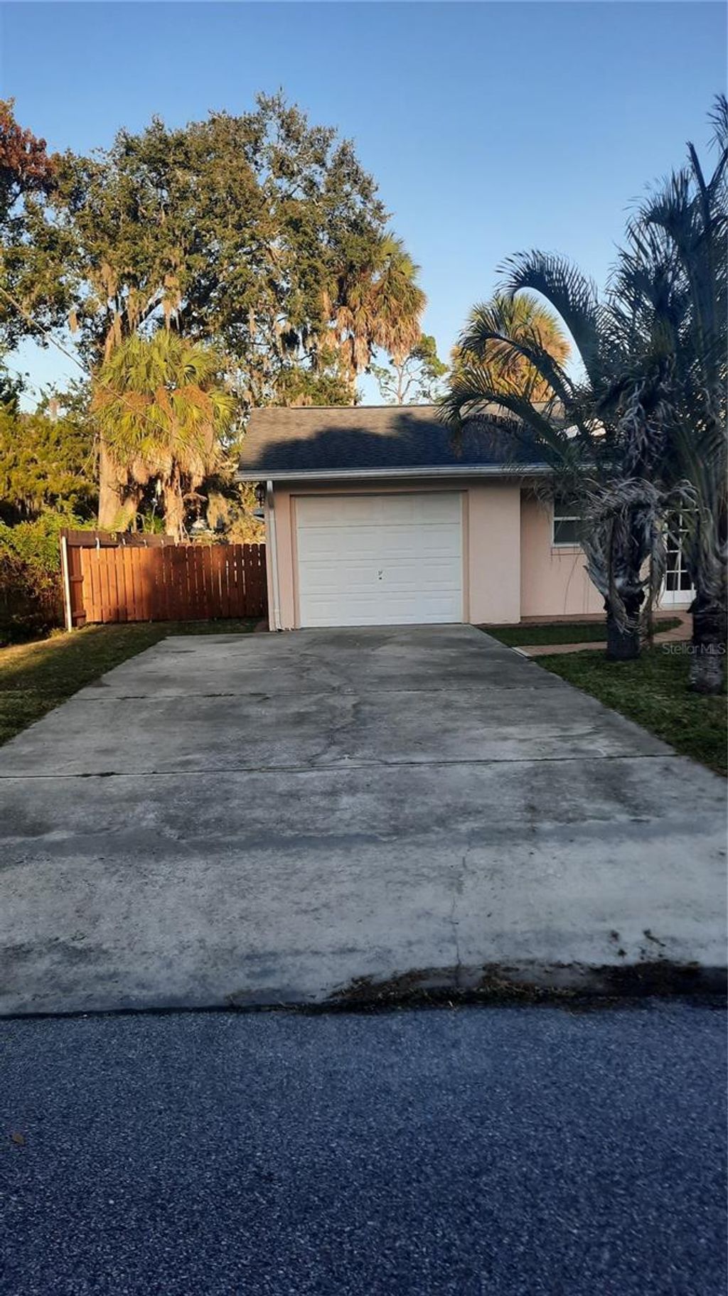 Photo of 1333 Bender Avenue, Holly Hill, FL 32117 (MLS # FC314649)