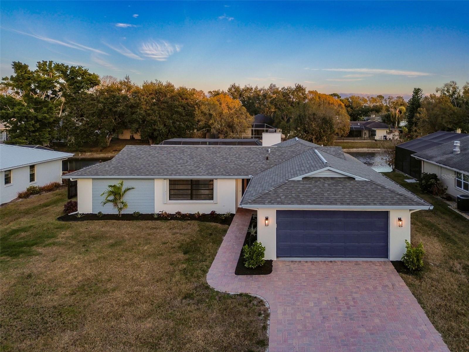 4423 MEADOW CREEK CIRCLE