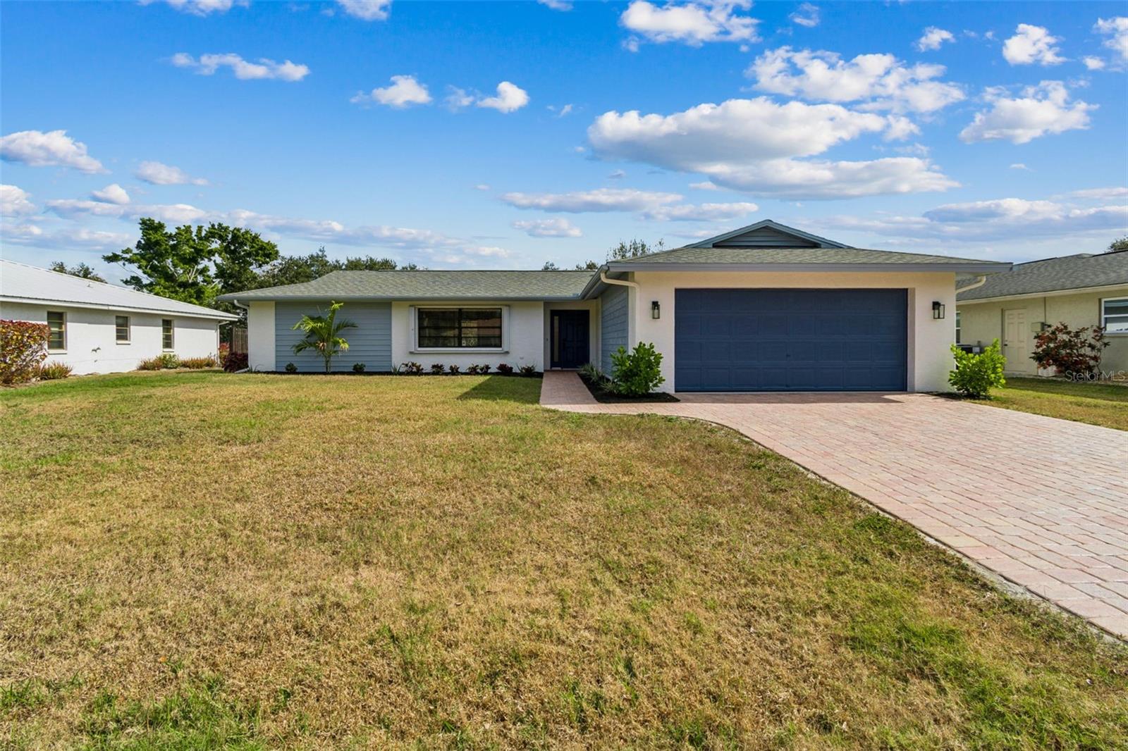 4423 MEADOW CREEK CIRCLE