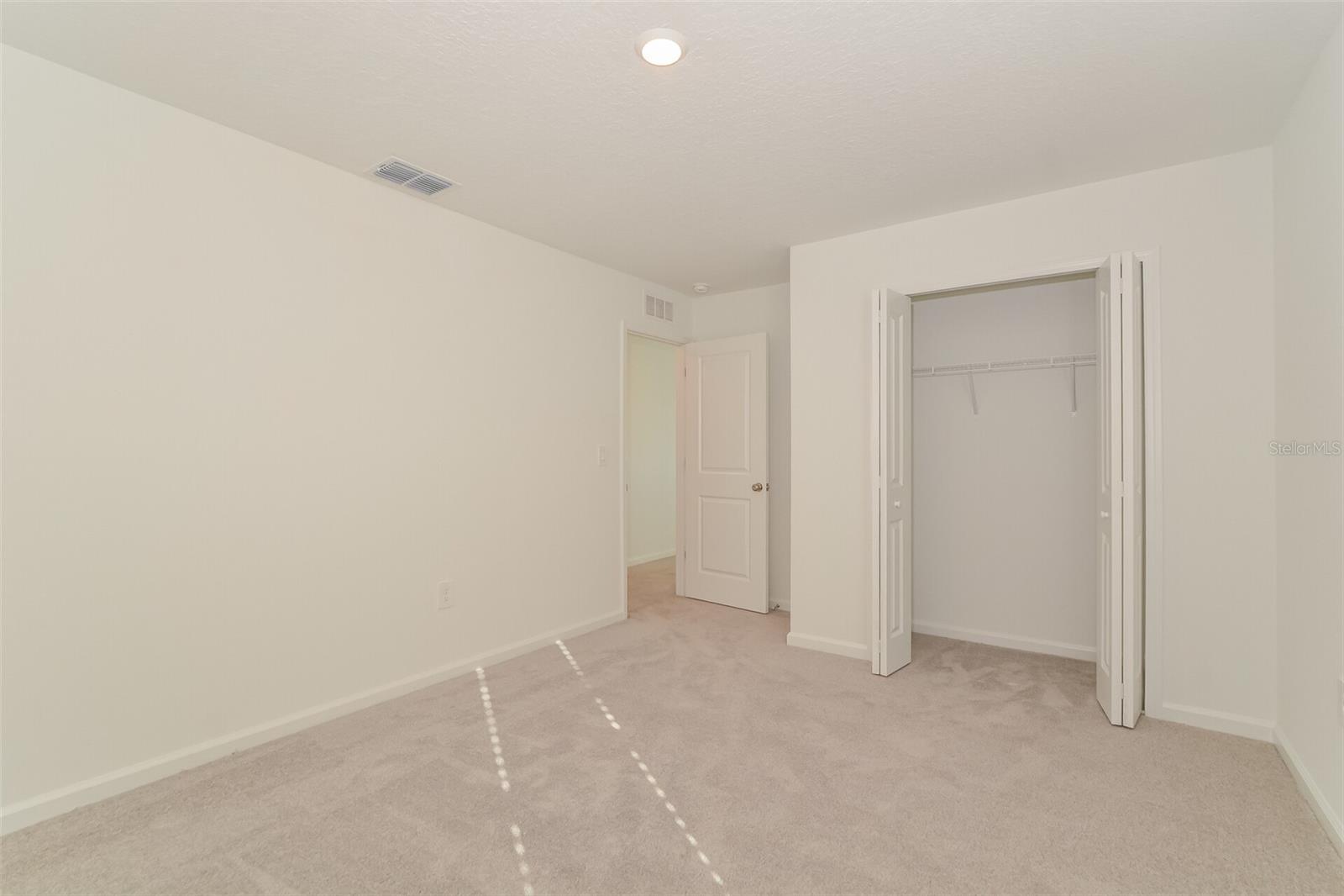 PEACE CRK RESERVE - Residential Lease