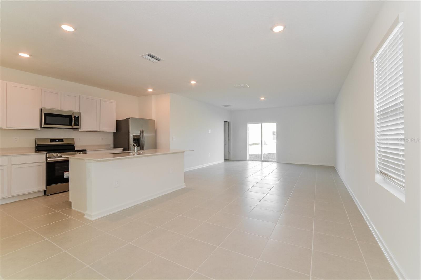 PEACE CRK RESERVE - Residential Lease